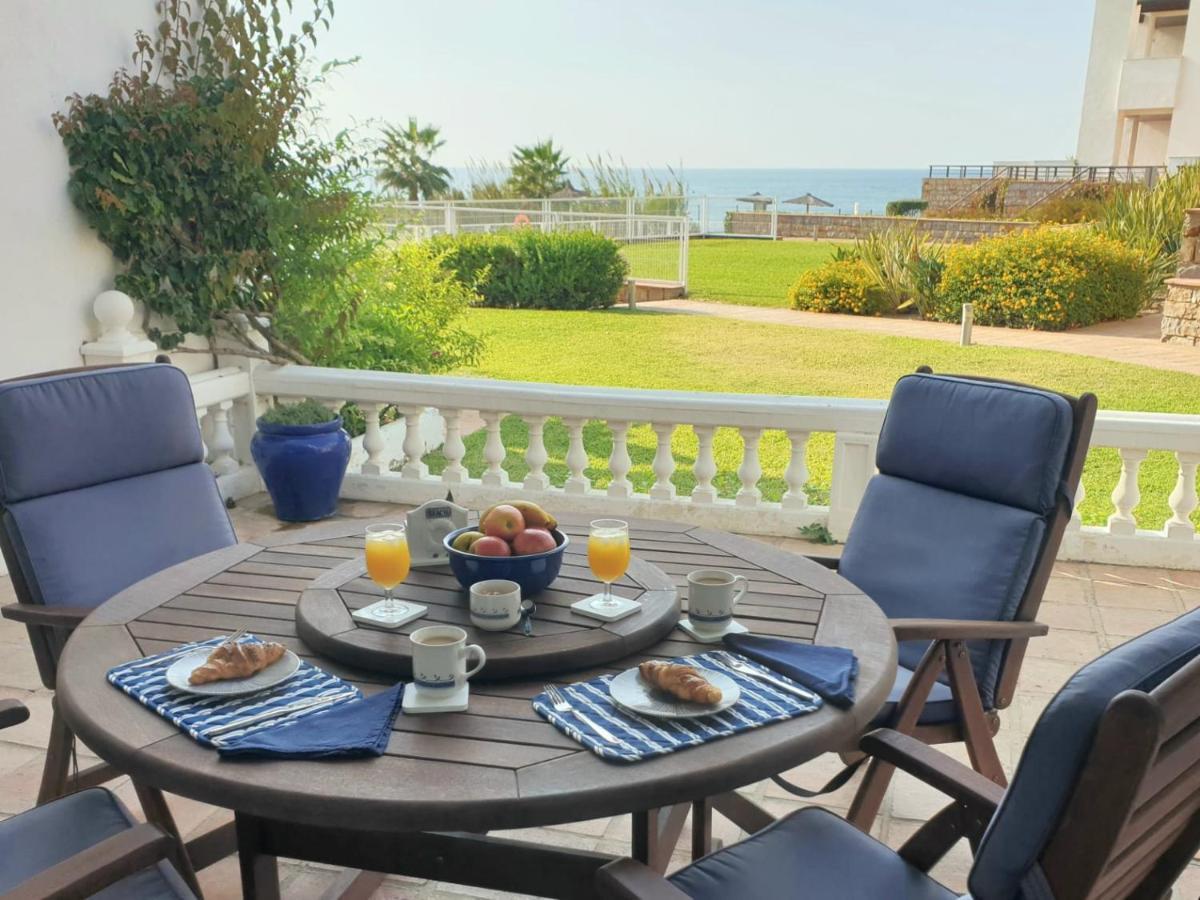 Casitamar Frontline Beach House Rental Casares Costa Near Estepona Bahia de Casares Extérieur photo