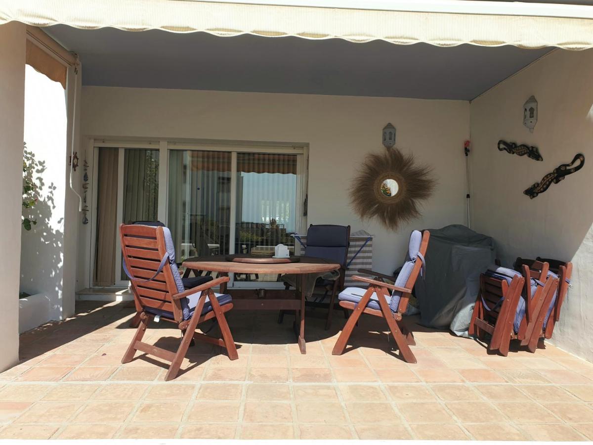 Casitamar Frontline Beach House Rental Casares Costa Near Estepona Bahia de Casares Extérieur photo