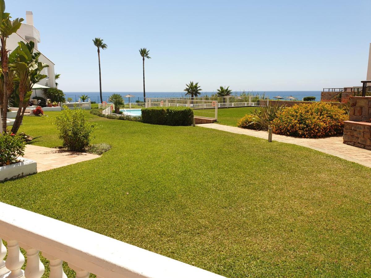 Casitamar Frontline Beach House Rental Casares Costa Near Estepona Bahia de Casares Extérieur photo