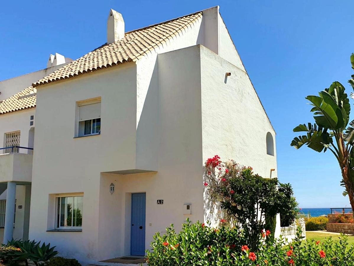 Casitamar Frontline Beach House Rental Casares Costa Near Estepona Bahia de Casares Extérieur photo